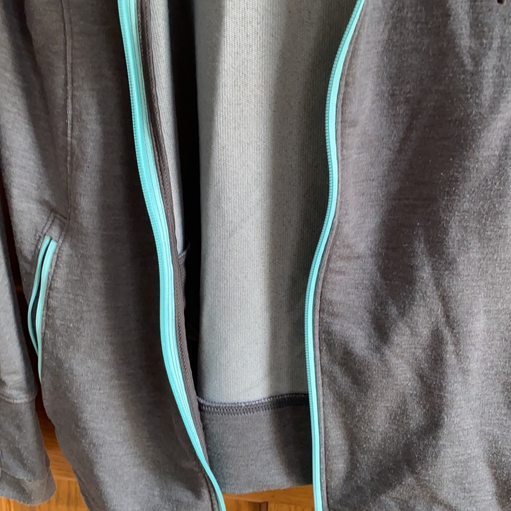 Grey & Mint Under Armour zip up hoodie - Picture 5 of 6